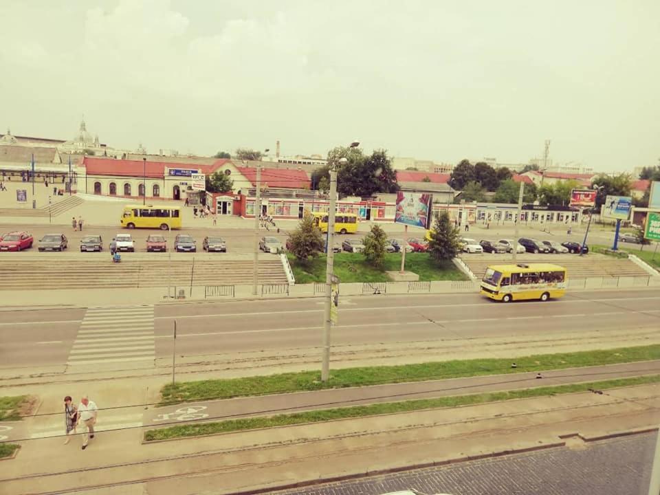 Городоцька 169, Жд Вокзал,Близько Центр,Парковка إلفيف المظهر الخارجي الصورة